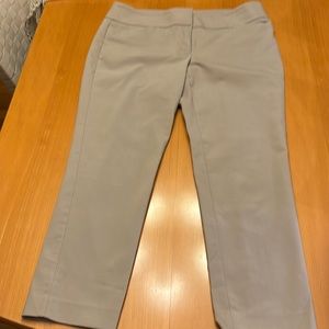 Women’s pants, cropped, size 12 by LOFT